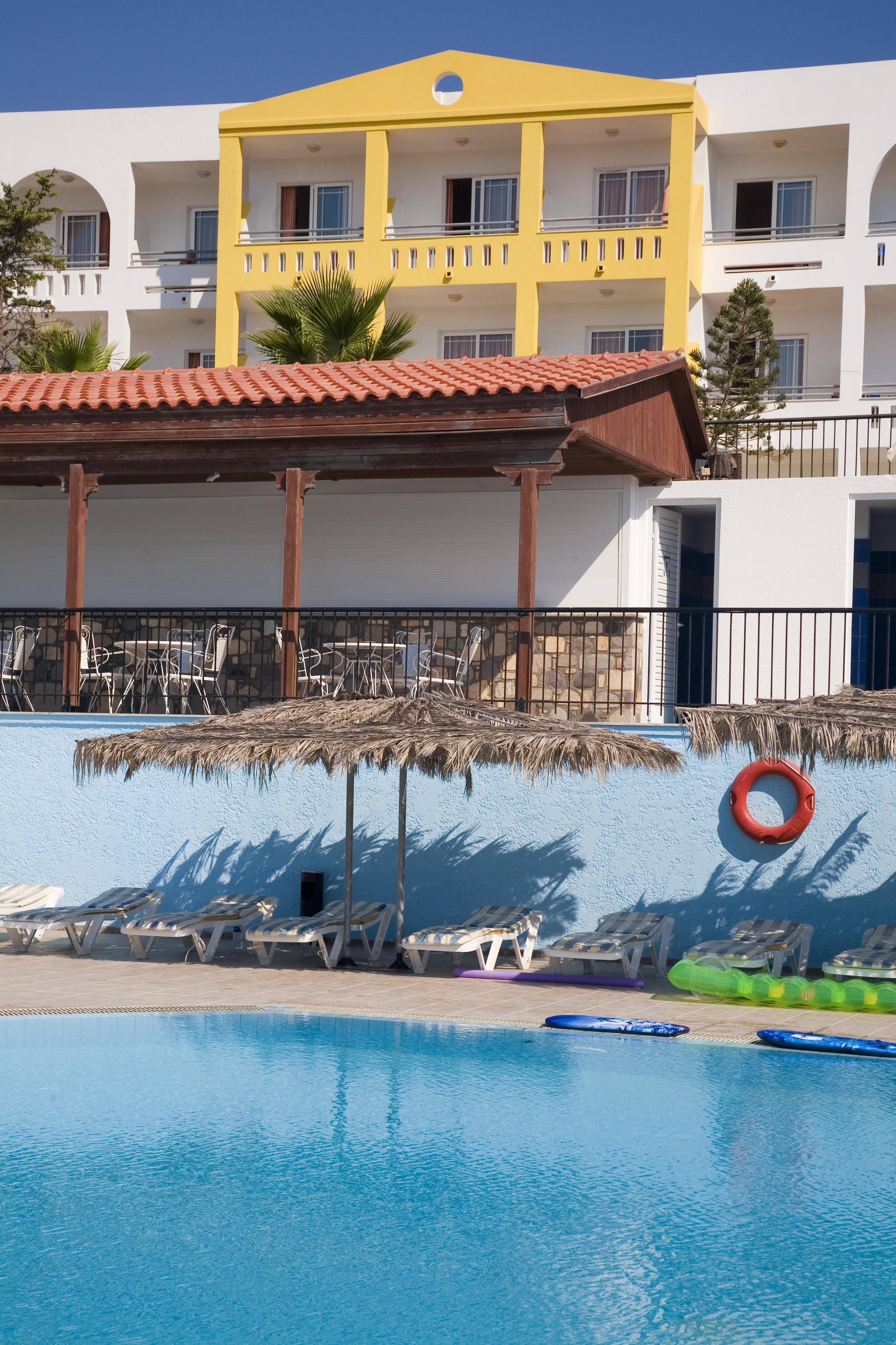 Pantheon Hotel Kefalos  Exterior photo